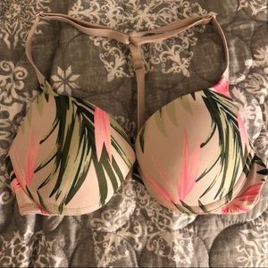 PINK Victoria’s secret push up bra